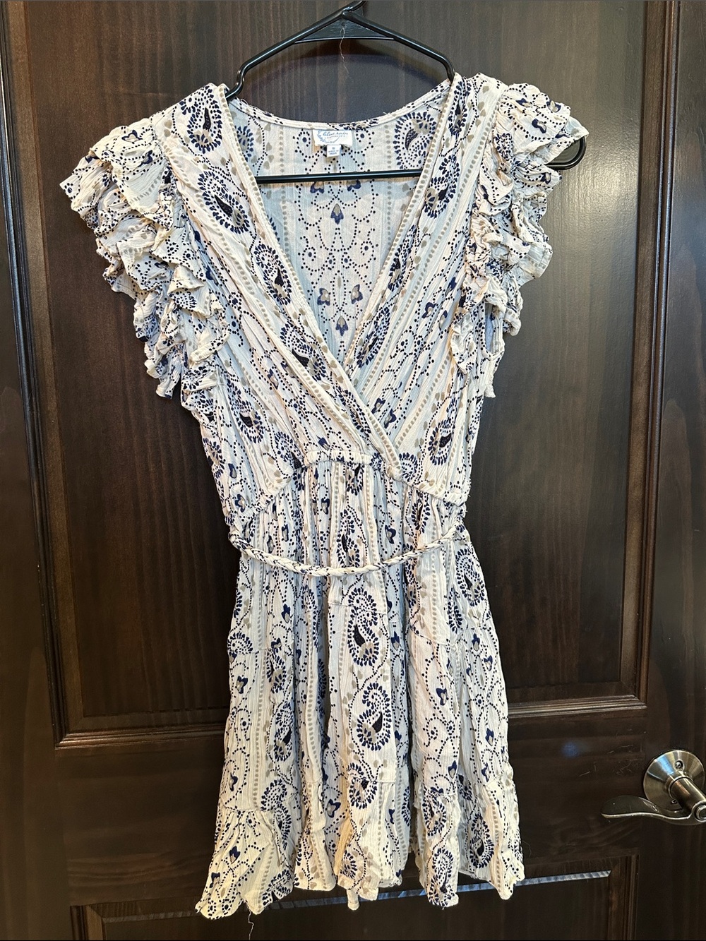 Blue Rain Francesca’s Ruffle Sleeve Mini Dress in Cream & Navy Paisley SIZE S 💙